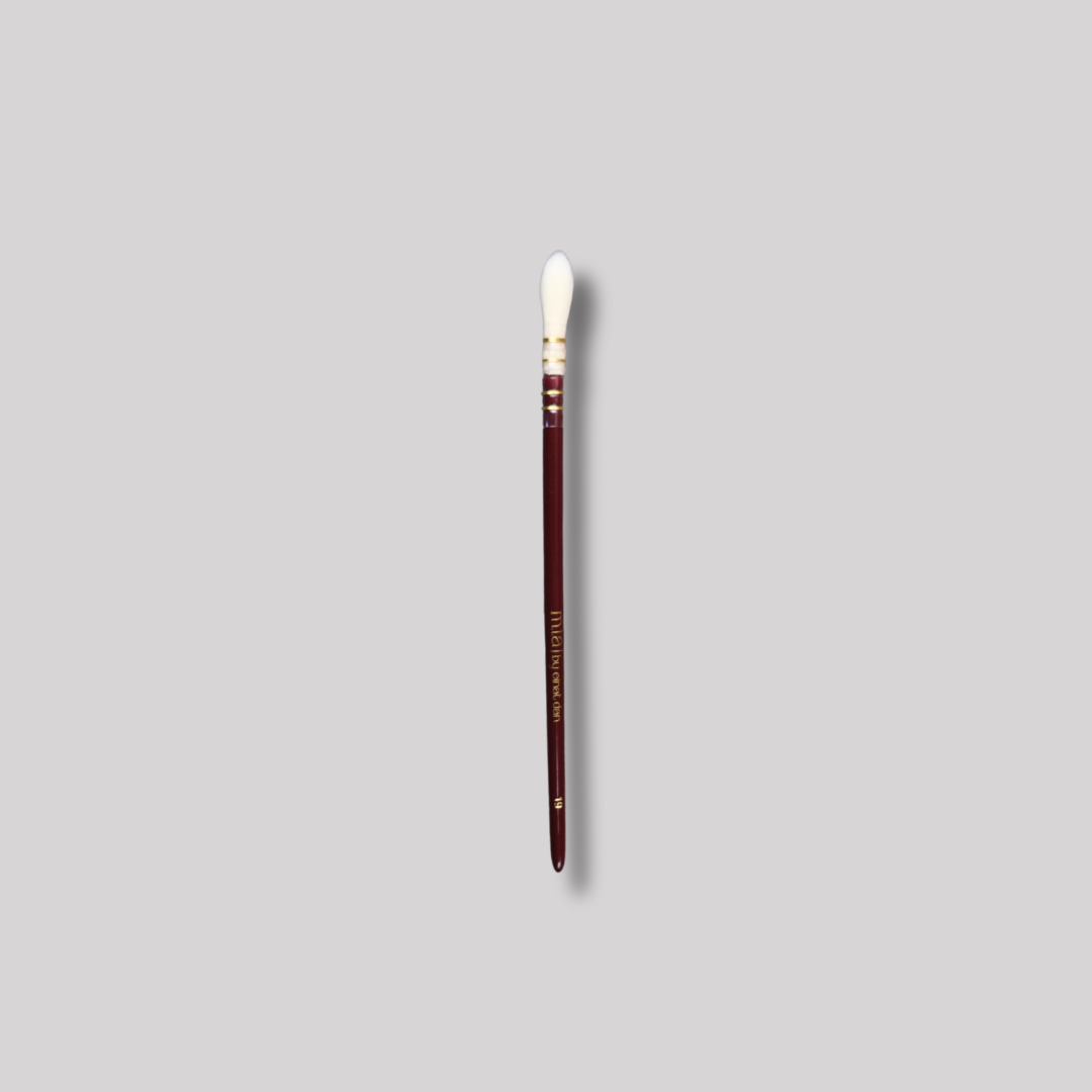 M.I.A. Signature Luxury Brush No. 19 - Soft Blending Brush (Elegant Burgundy)